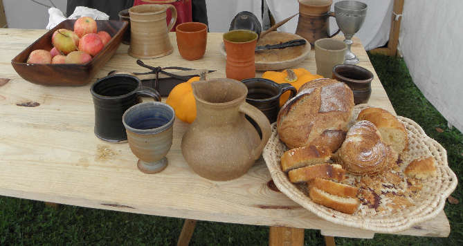 Vins fins, pommes, gingembres, terminent agr�ablement le d�ner